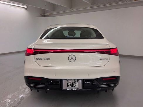 Certified 2023 Mercedes-Benz EQS 580 4MATIC Sedan image 6