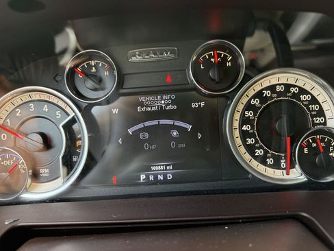 Used 2017 RAM 2500 Laramie w/ Snow Chief Group AWD/4WD image 17
