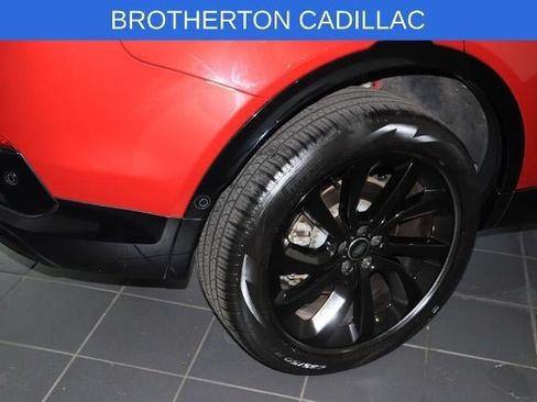 Used 2025 Land Rover Discovery Sport Dynamic SE AWD/4WD image 14