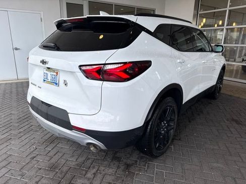 Used 2022 Chevrolet Blazer LT AWD/4WD image 3