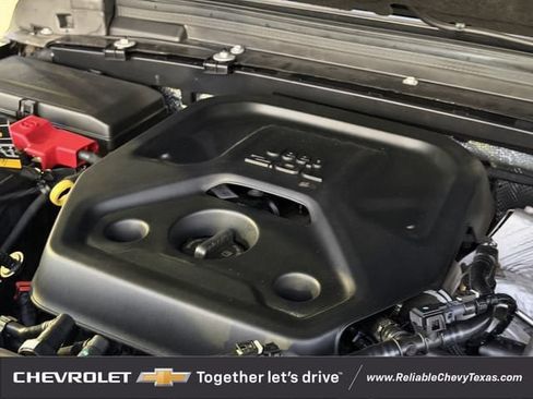 Used 2024 Jeep Wrangler Unlimited Sport AWD/4WD image 32