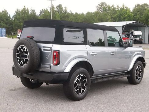 Used 2023 Ford Bronco Outer Banks AWD/4WD image 7