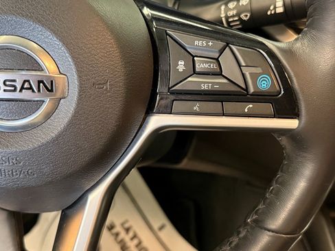 Used 2019 Nissan Altima 2.5 Platinum image 11