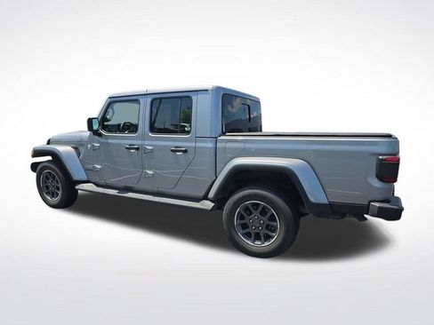 Used 2020 Jeep Gladiator Overland w/ LED Lighting Group AWD/4WD image 10