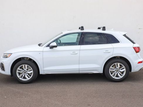 Used 2023 Audi Q5 2.0T Premium w/ Convenience Package AWD/4WD image 17