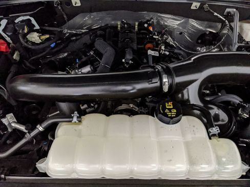 Used 2024 Ford Expedition Limited image 31