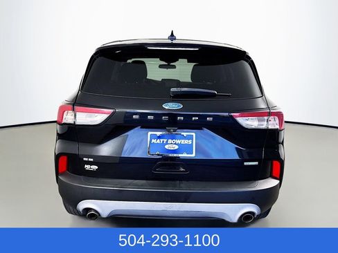 Used 2020 Ford Escape SE image 6