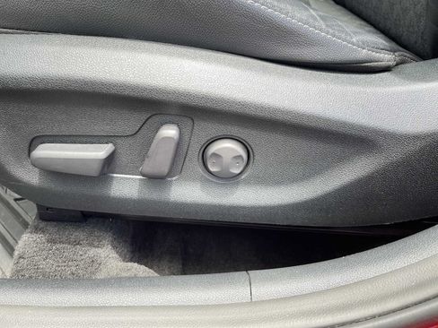 Used 2022 Kia Niro LXS FWD image 14