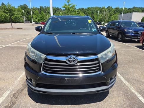 Used 2015 Toyota Highlander Limited AWD/4WD image 8