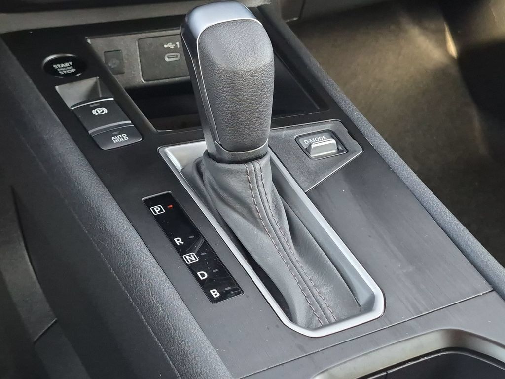 Certified 2026 Nissan Kicks SV FWD image 27