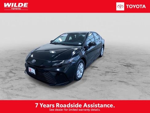 Certified 2026 Toyota Camry LE FWD image 5