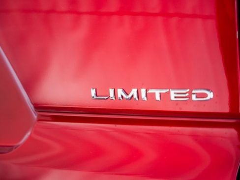 New 2026 Toyota Crown Signia image 7