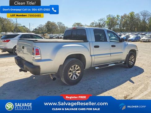 Used 2009 Mitsubishi Raider LS image 4