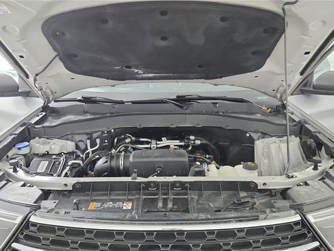 Used 2021 Ford Explorer XLT w/ Equipment Group 202A image 48