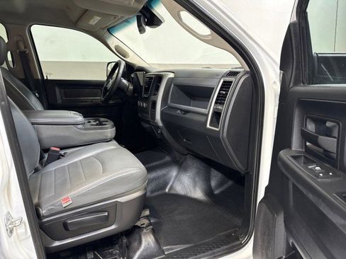 Used 2017 RAM 2500 Tradesman w/ Chrome Appearance Group image 50