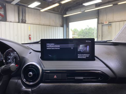 Used 2025 MAZDA MX-5 Miata Grand Touring image 35