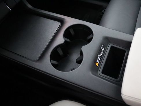 Used 2024 Honda Prologue Touring image 24