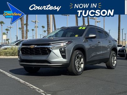 Used 2025 Chevrolet Trax LT w/ Driver Confidence Package