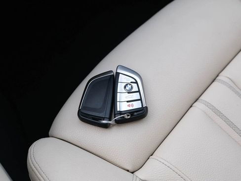 Used 2018 BMW 540i image 48