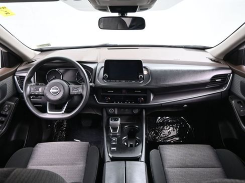 Used 2023 Nissan Rogue SV image 21