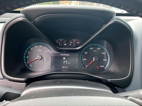 Used 2022 Chevrolet Colorado Z71 AWD/4WD image 26