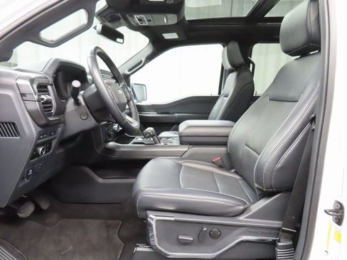 Used 2024 Ford F150 Lariat image 9