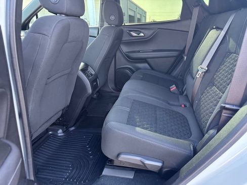 Used 2022 Chevrolet Blazer LT FWD image 10