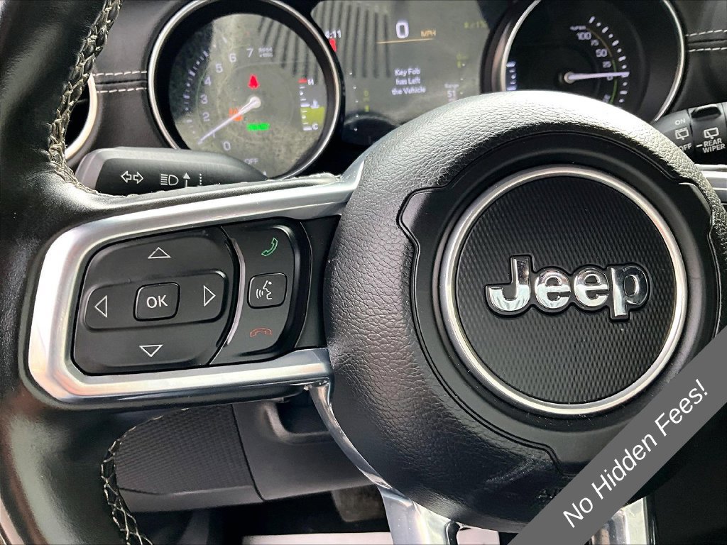Used 2022 Jeep Wrangler Unlimited Sahara w/ Cold Weather Group AWD/4WD image 16