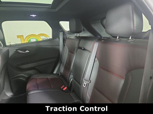 Certified 2024 Chevrolet Blazer RS w/ Enhanced Convenience Package image 12