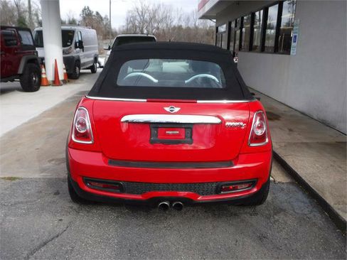 Used 2011 MINI Cooper S image 8