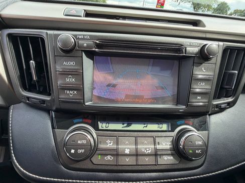 Used 2013 Toyota RAV4 XLE AWD/4WD image 13