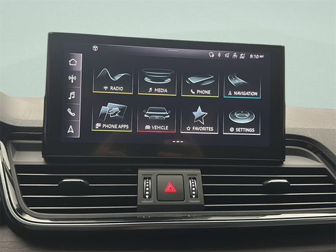 Used 2021 Audi Q5 2.0T Premium w/ Convenience Package image 25