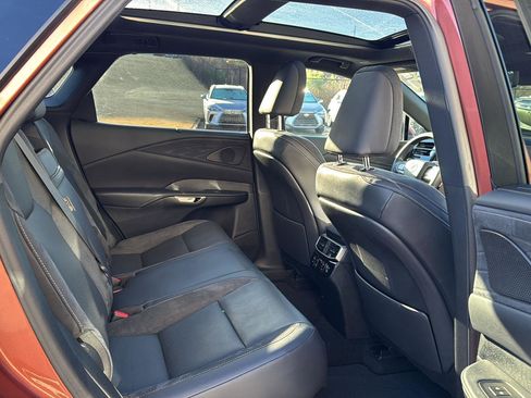 Certified 2023 Lexus RX 350 w/ Accessory Package (Z1) image 11