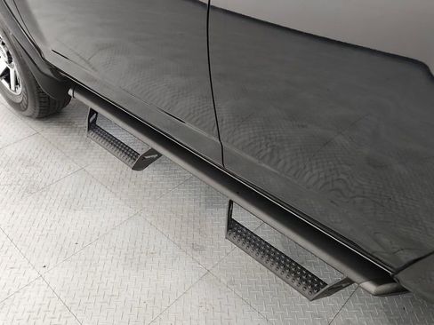 Used 2023 Toyota 4Runner TRD Off-Road Premium image 25