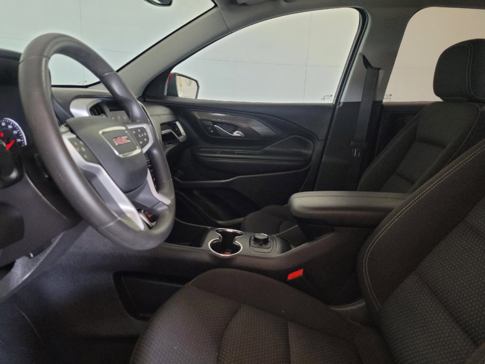 Used 2024 GMC Terrain SLE FWD image 17