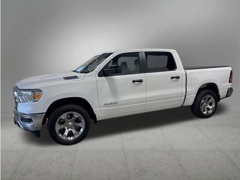Used 2023 RAM 1500 Big Horn AWD/4WD image 2