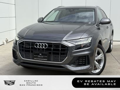 Used 2023 Audi Q8 Premium