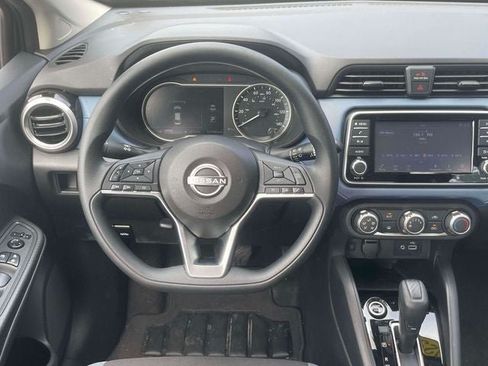 Used 2025 Nissan Versa SV w/ Trunk Package FWD image 16