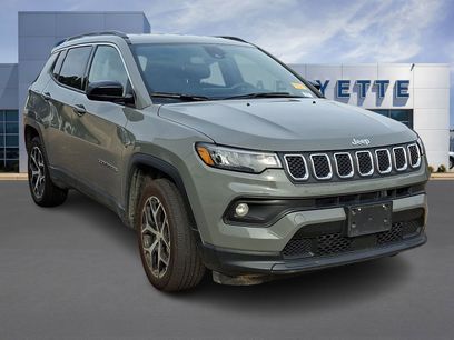 Used 2024 Jeep Compass Latitude