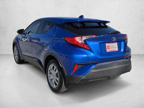 Certified 2019 Toyota C-HR LE image 8