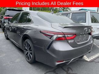 Used 2024 Toyota Camry SE FWD video 2