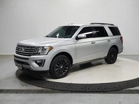 Used 2019 Ford Expedition Limited AWD/4WD image 4