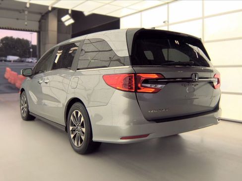 Used 2024 Honda Odyssey EX-L image 6