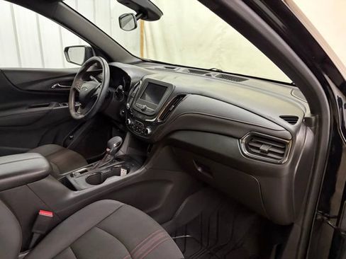 Used 2023 Chevrolet Equinox RS w/ LPO, Floor Liner Package AWD/4WD image 29