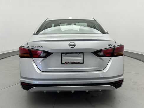 Used 2023 Nissan Altima 2.5 SV image 6