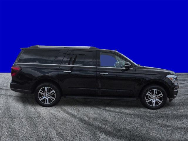 Certified 2024 Ford Expedition Max Limited RWD image 3