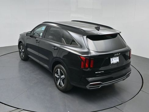 Used 2023 Kia Sorento S w/ Panoramic Sunroof Package FWD image 44