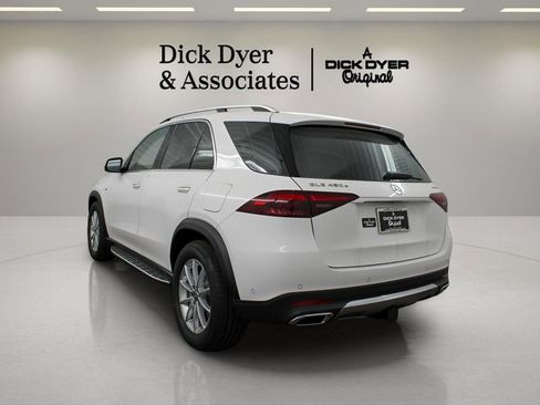 Used 2025 Mercedes-Benz GLE 450e 4MATIC image 5