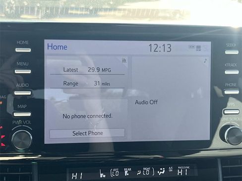 Used 2024 Toyota Sienna XLE image 26