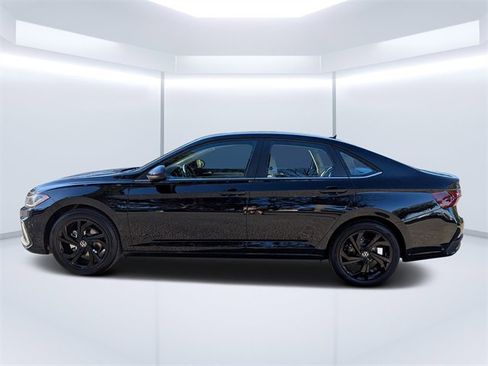New 2026 Volkswagen Jetta SE FWD image 39